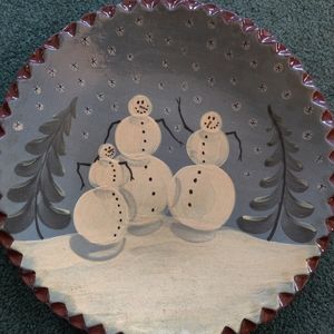 Eldrith pottery plate